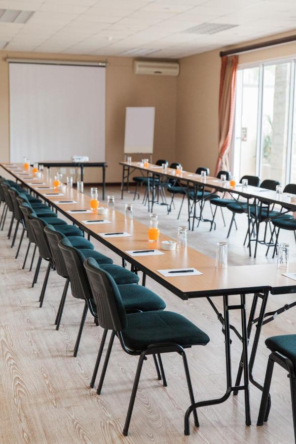 Umthunzi Hotel And Conference Umtentweni Ngoại thất bức ảnh
