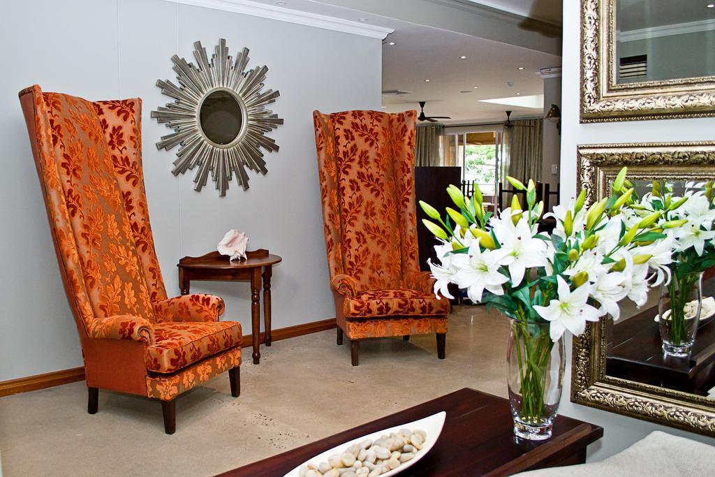 Umthunzi Hotel And Conference Umtentweni Ngoại thất bức ảnh